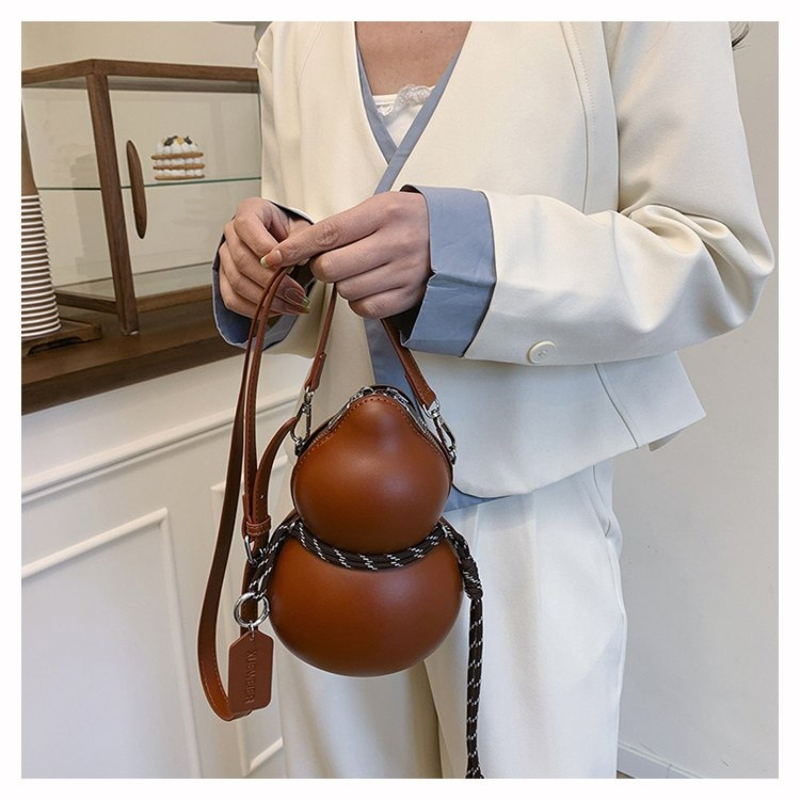 Bolsa Transversal em Formato d - Street Fashion Russia avaliação e preço